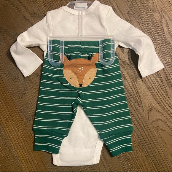 Carter's 3 Months Christmas Reindeer 2pc Bodysuit & Pant Set Just One You NWT - Picture 2 of 9